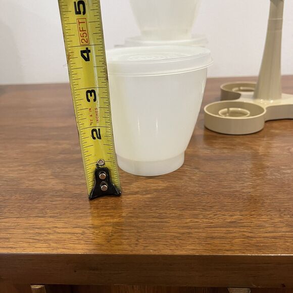 Vintage Tupperware 3 Containers Condiment Picnic Caddy Set Beige / White - Picture 8 of 9